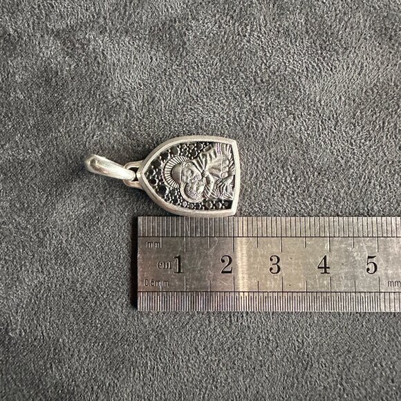 David Yurman St. Anthony Pendant in Sterling Silver & Black Diamonds - Picture 12 of 13